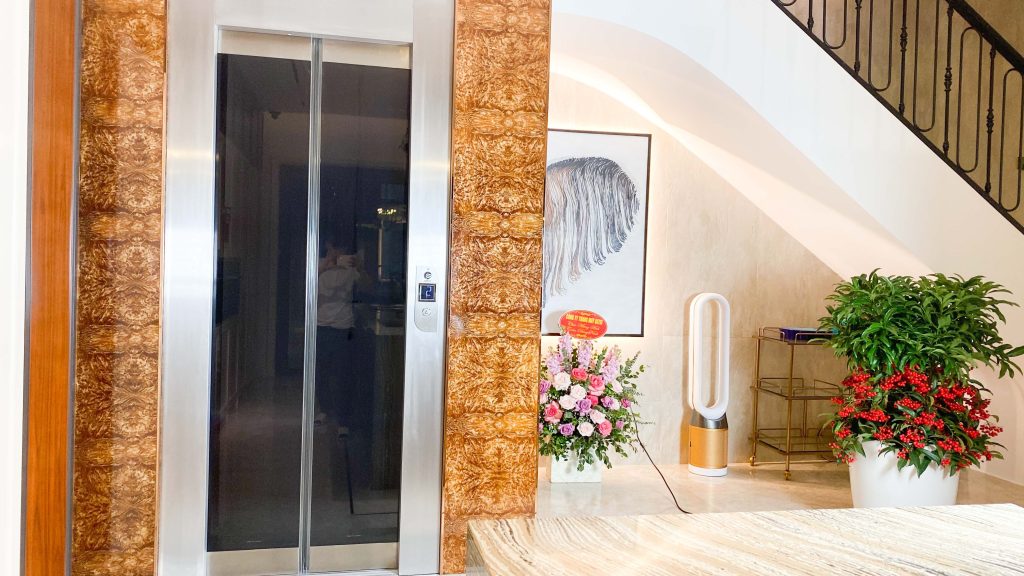 Lift Rumah Berapa Watt